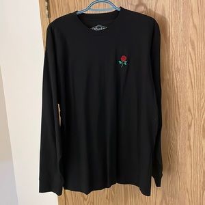 Large rose long sleeve